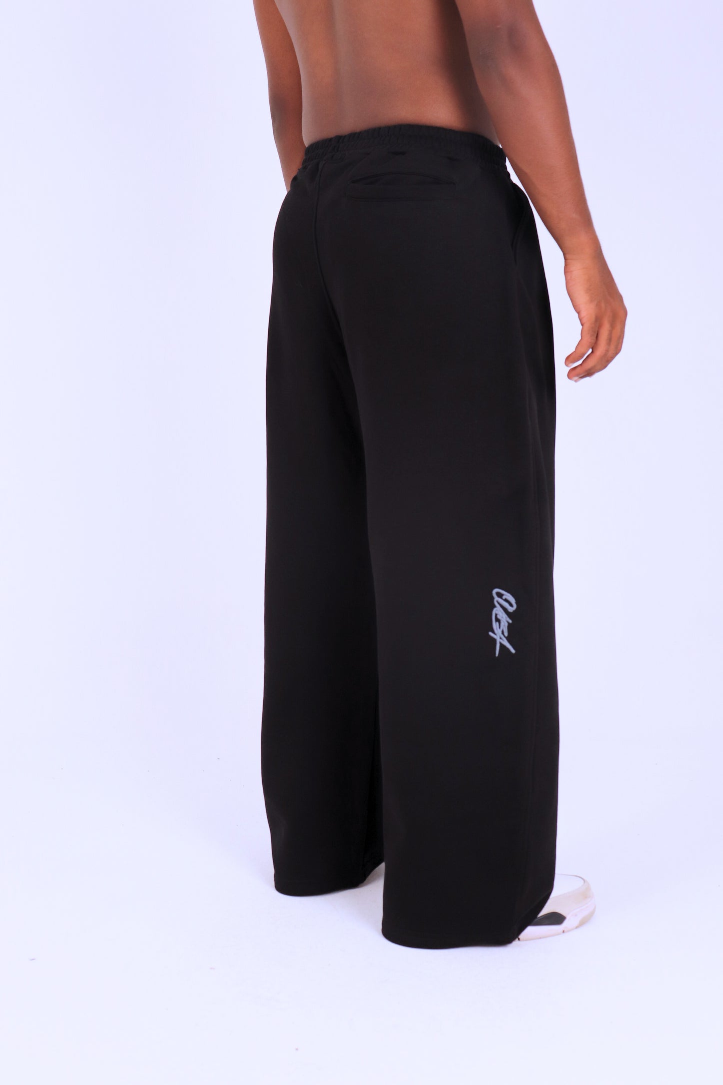 EVE's Sweatpants In Black