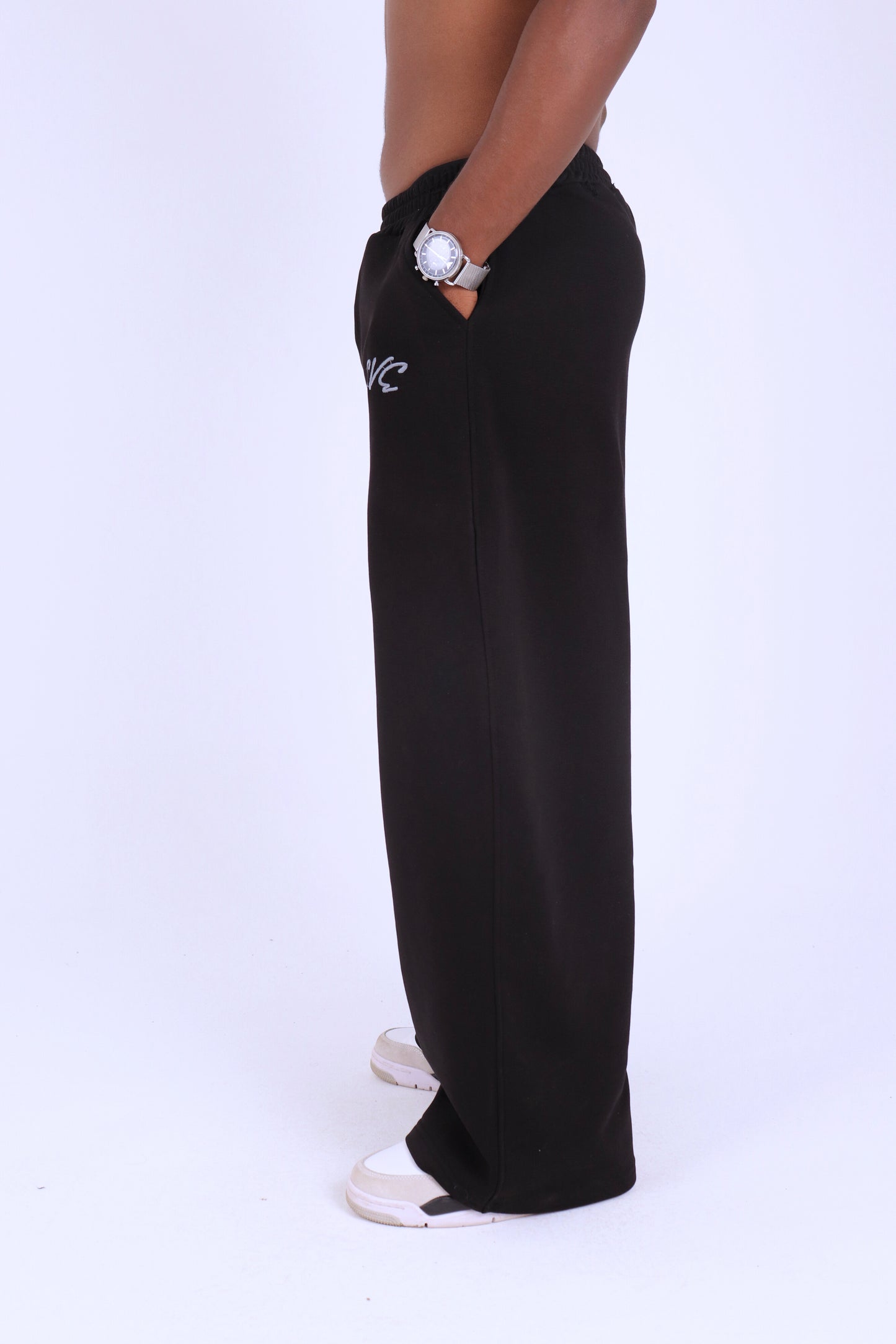 EVE's Sweatpants In Black